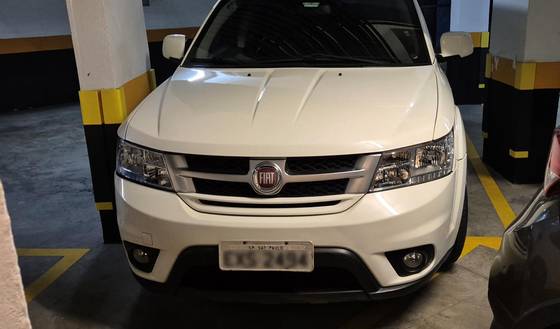 FIAT FREEMONT 2.4 PRECISION 16V GASOLINA 4P AUTOMÁTICO
